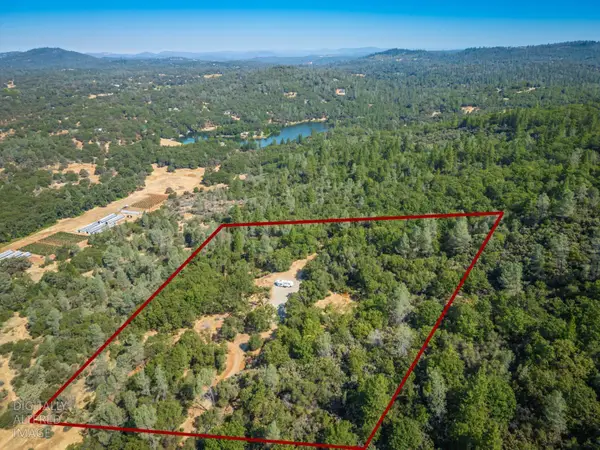 13417 Hallwood Place, Grass Valley, CA 95949