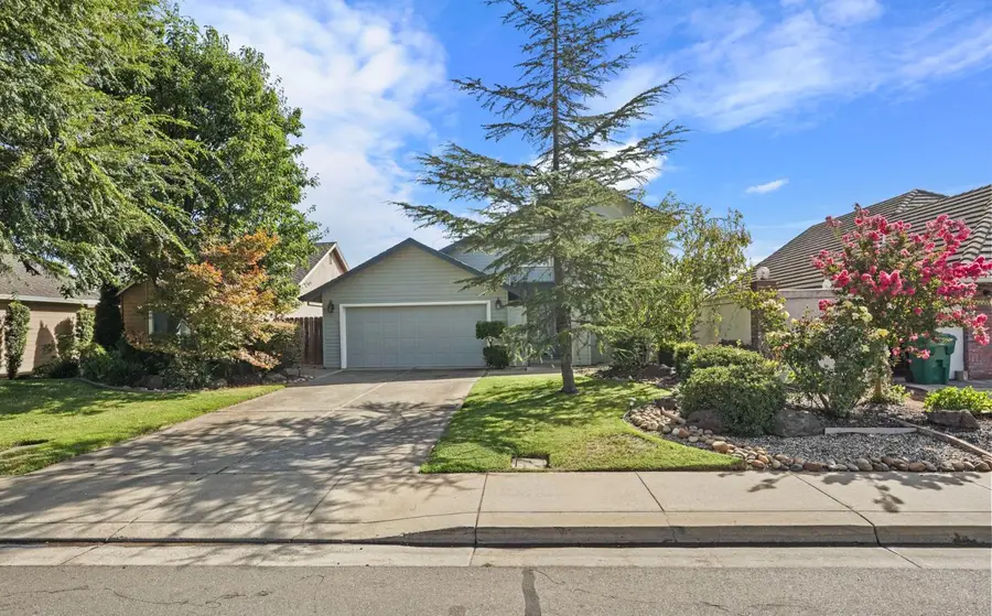 1714 S Mills Avenue, Lodi, CA 95242 - #3