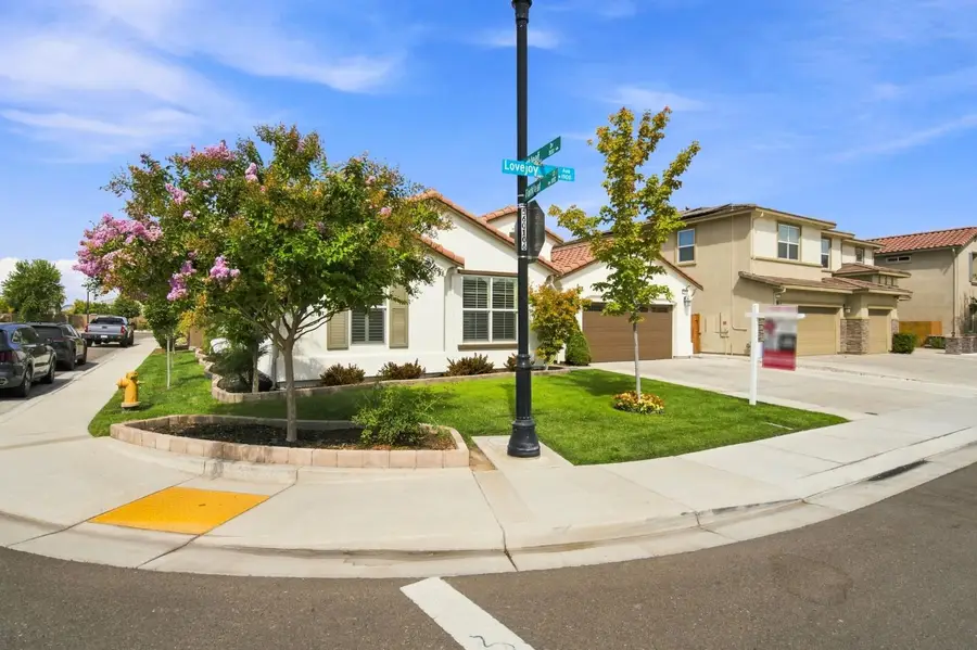 1991 Lovejoy Avenue, Manteca, CA 95337 - #2