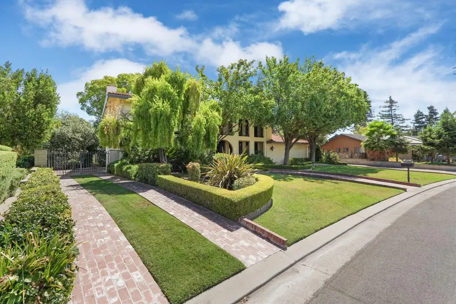 10692 Elkhorn Drive, Stockton, CA 95209 - #2