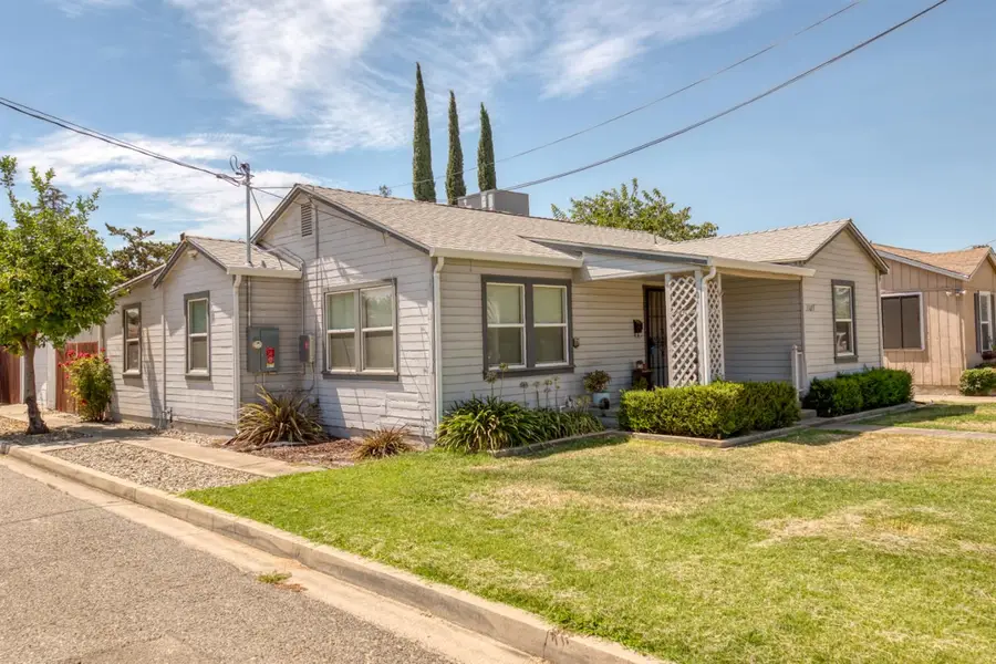 1107 Magnolia Street, Oakdale, CA 95361 - #3