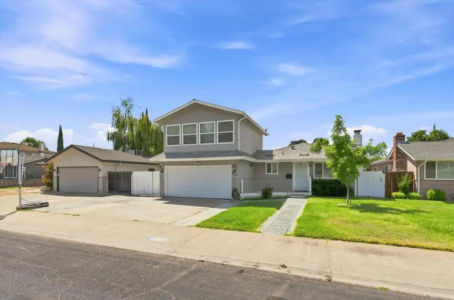 411 Whitney Street, Lodi, CA 95242 - #2