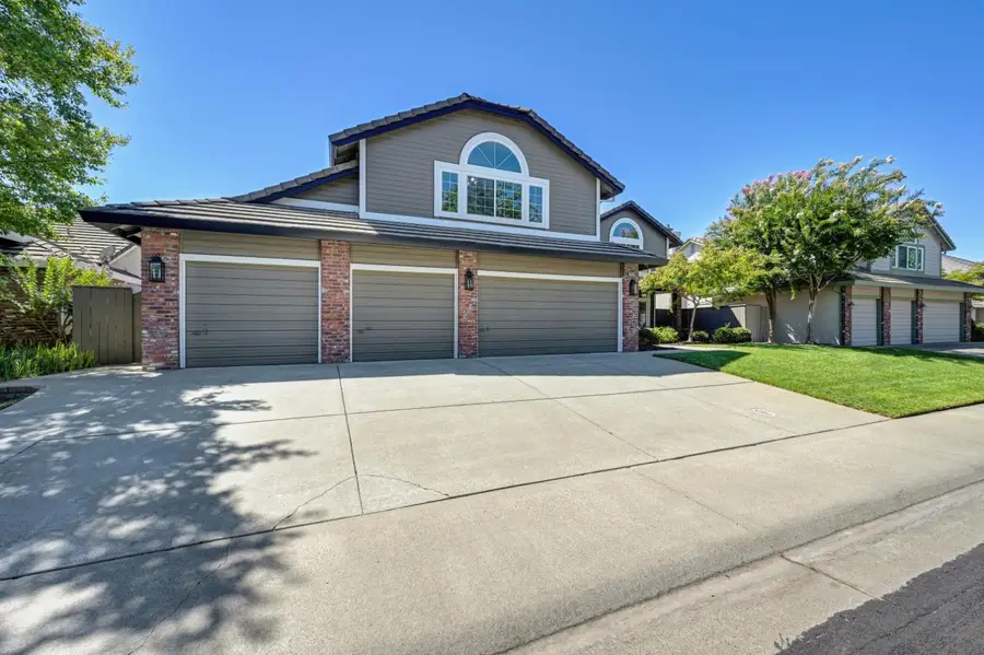 9138 Porto Bella Way, Elk Grove, CA 95624 - #2