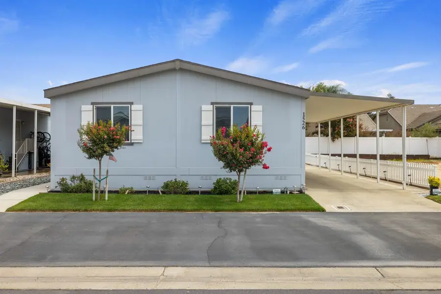 1526 Queen Way, Livingston, CA 95334 - #3
