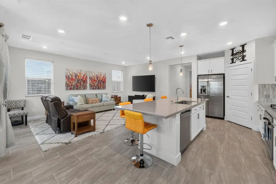 2073 Earthlight Lane, Roseville, CA 95747 - #2