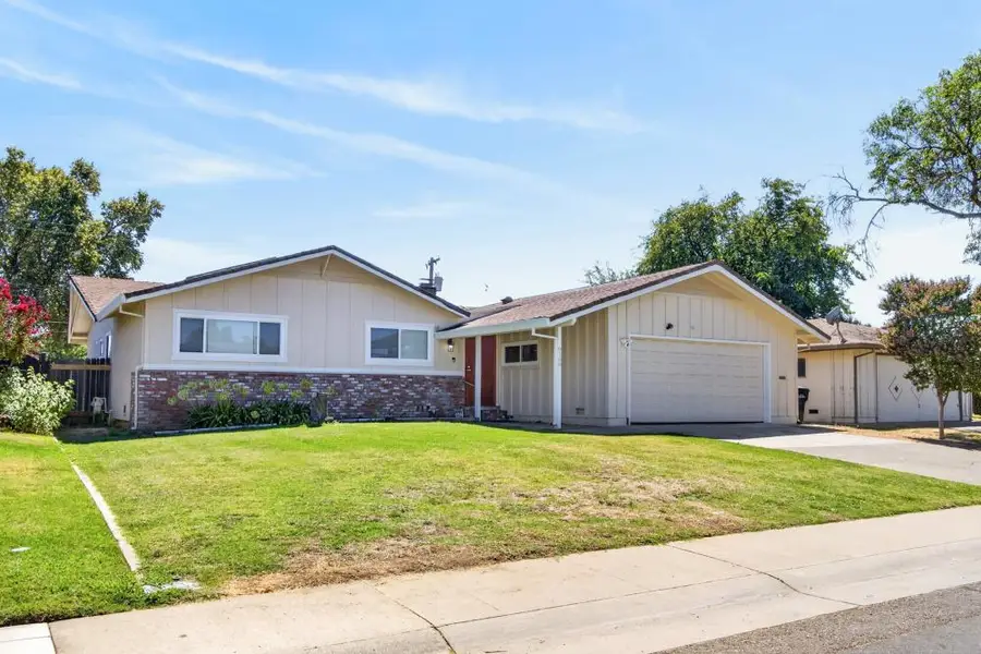 9166 Rundelay Way, Sacramento, CA 95826 - #2