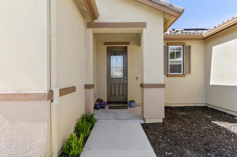 1164 Kanon Clover Way, Lincoln, CA 95648 - #2