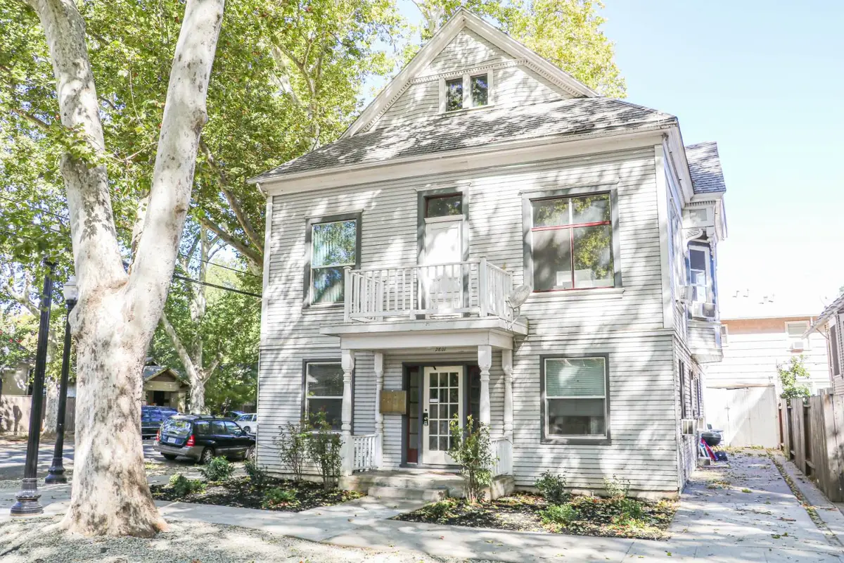 2801 D Street, Sacramento, CA 95816 - #1