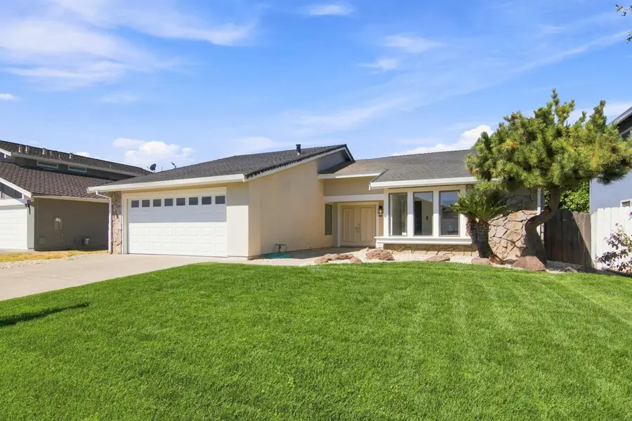 15 Cedar Grove Court, Sacramento, CA 95831 - #2