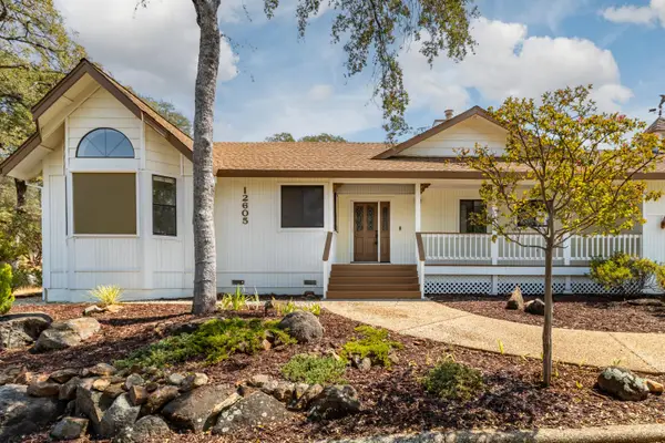 12605 Jayhawk Court, Penn Valley, CA 95946