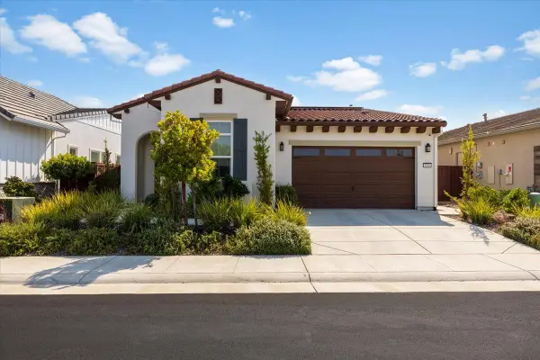 3516 Deer Park Drive, Folsom, CA 95630
