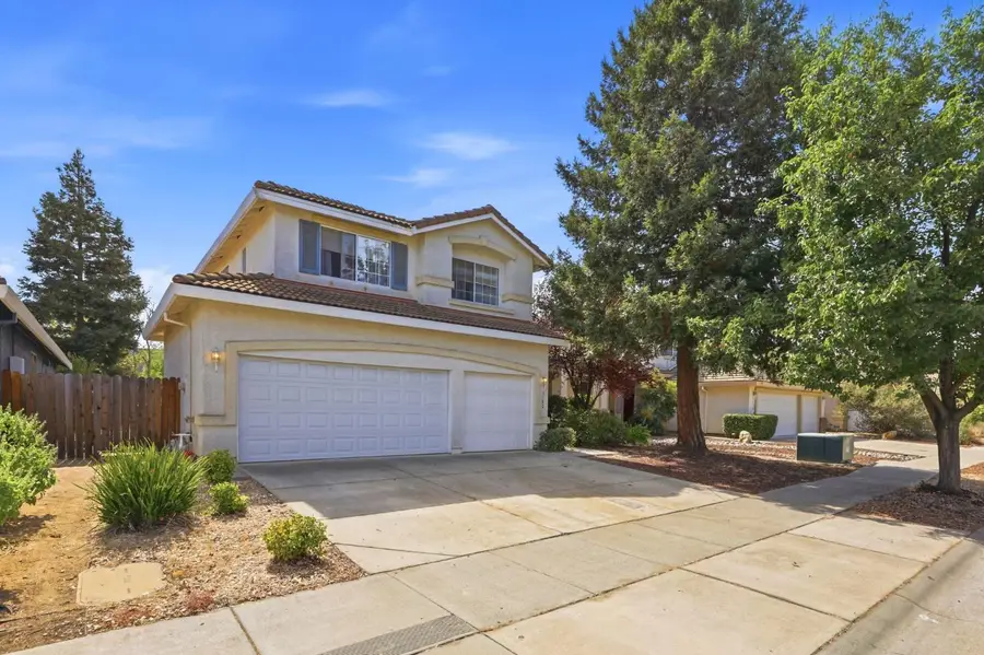 3502 Arroyo Ave, Davis, CA 95616 - #2