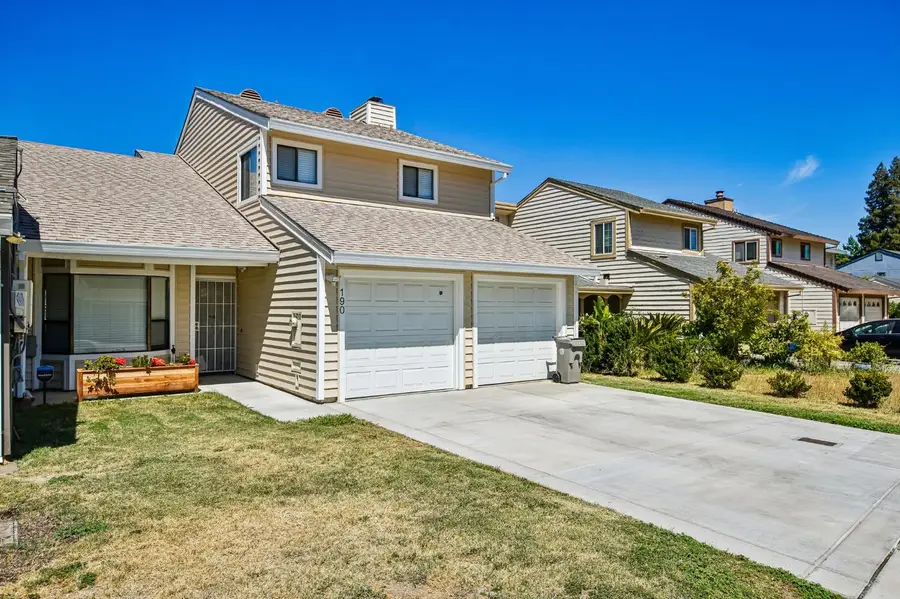 190 Saginaw Circle, Sacramento, CA 95833 - #2