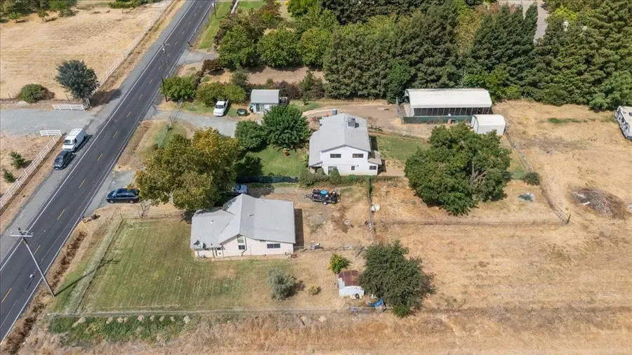 3203 E Collier Road, Acampo, CA 95220 - #3