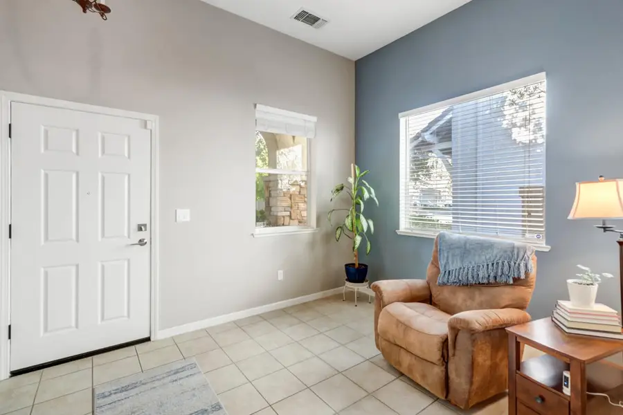 11832 Loisdale Way, Rancho Cordova, CA 95742 - #2