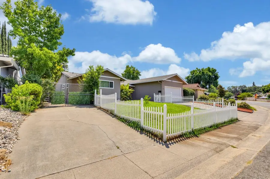 6708 Woodmore Oaks, Orangevale, CA 95662 - #2
