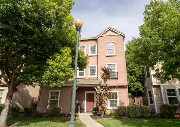 10664 Siskiyou Lane, Stockton, CA 95209