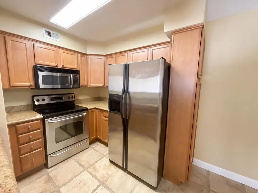885 Halidon Way #1421, Folsom, CA 95630 - #2