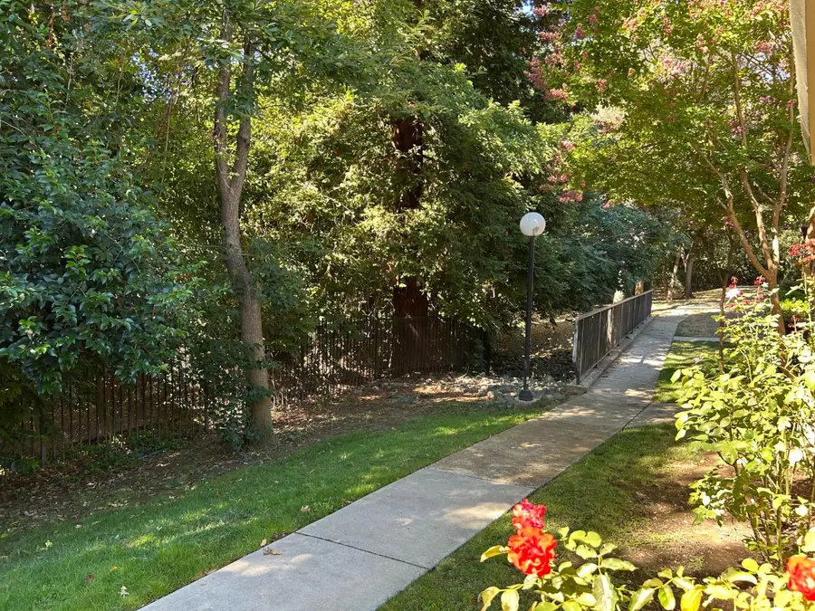5313 Winfield Way #1, Sacramento, CA 95841 - #2