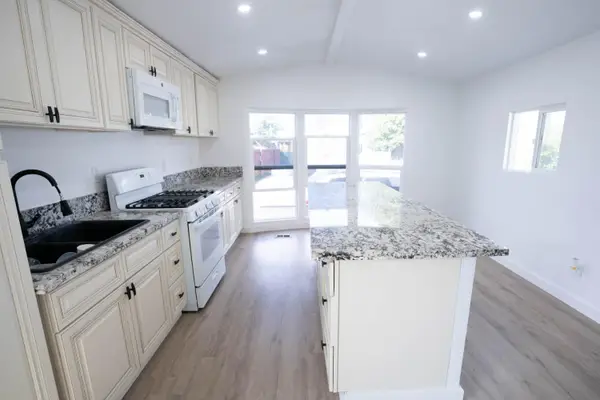 3526 Mobile Way, Sacramento, CA 95834