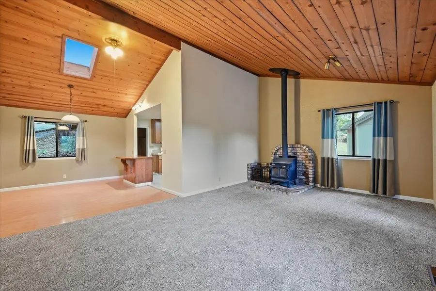 11261 Edward Drive, Grass Valley, CA 95949 - #2