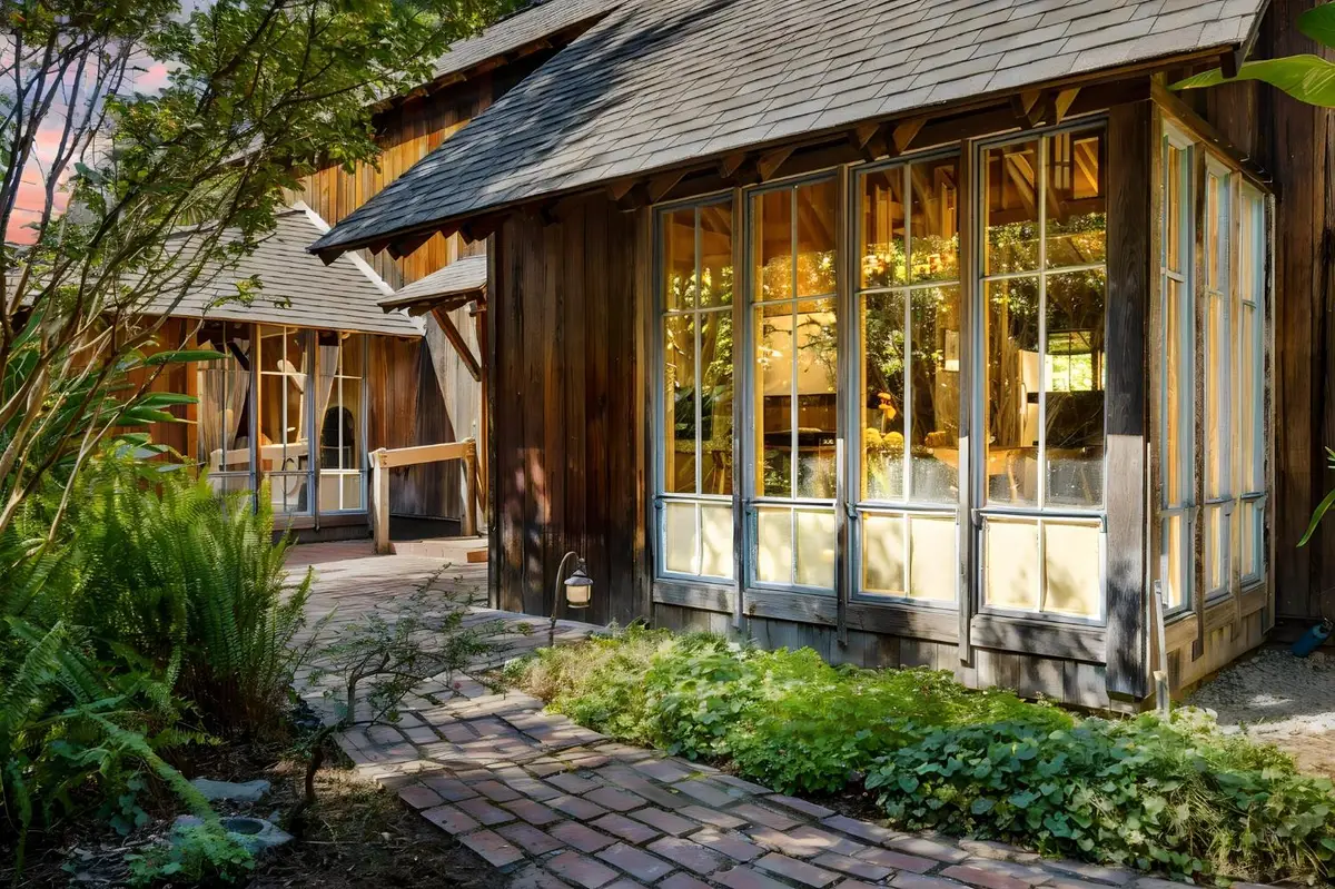 601 Shangri Lane, Sacramento, CA 95825 - #1