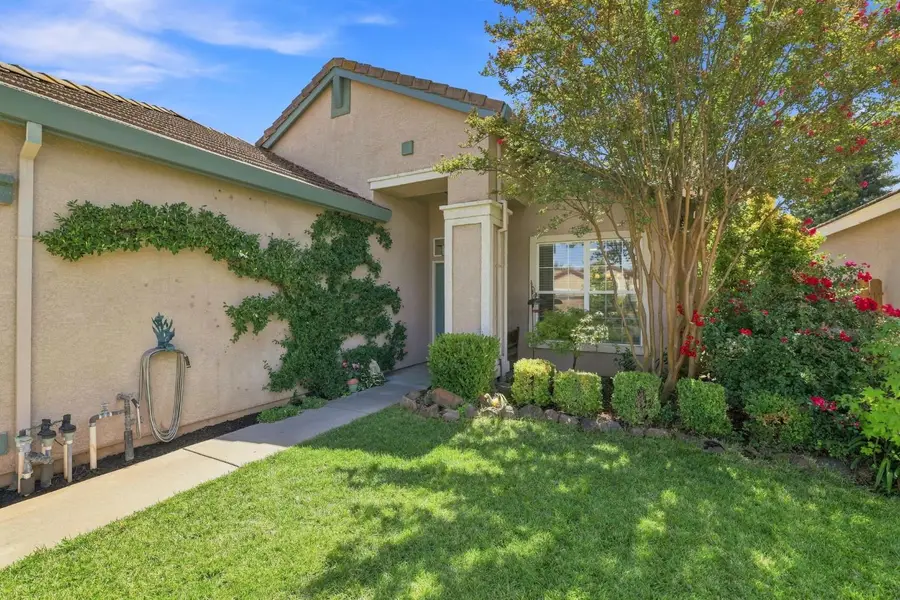 9305 Rose Parade Way, Sacramento, CA 95826 - #3