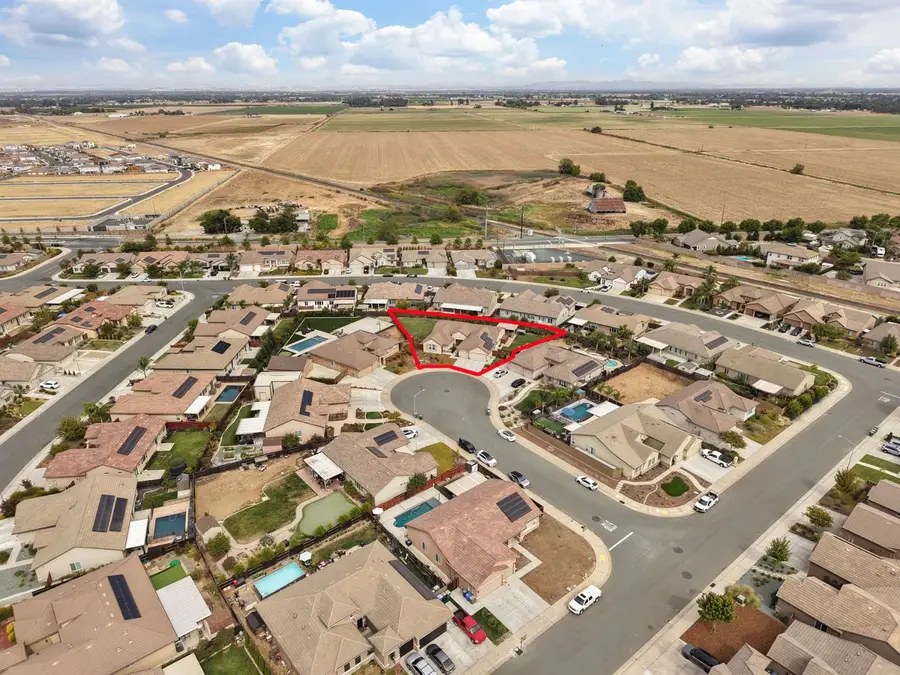 1082 Gehrig Court, Galt, CA 95632 - #3