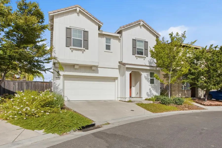 1653 Lion, Rocklin, CA 95765 - #2