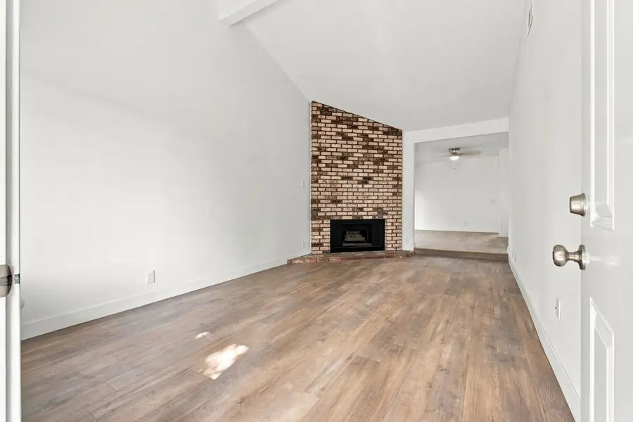 4906 Walnut Avenue, Sacramento, CA 95841 - #3
