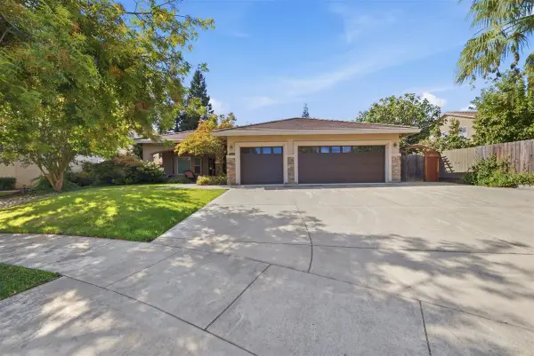 1878 Genoa Court, Yuba City, CA 95993