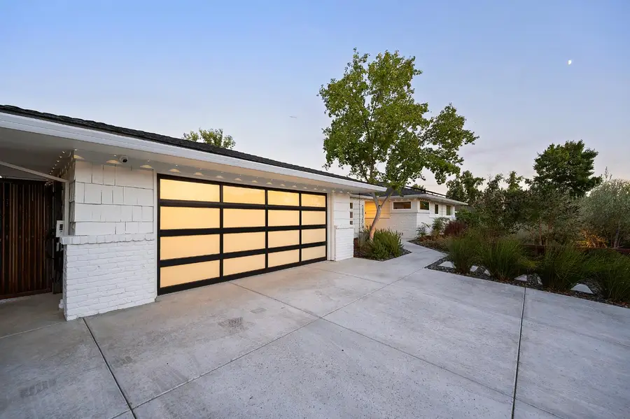 2830 Walton Way, Sacramento, CA 95821 - #2