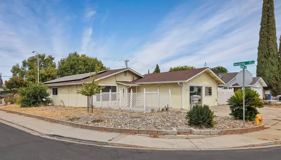 781 Camino Court, Manteca, CA 95336 - #2