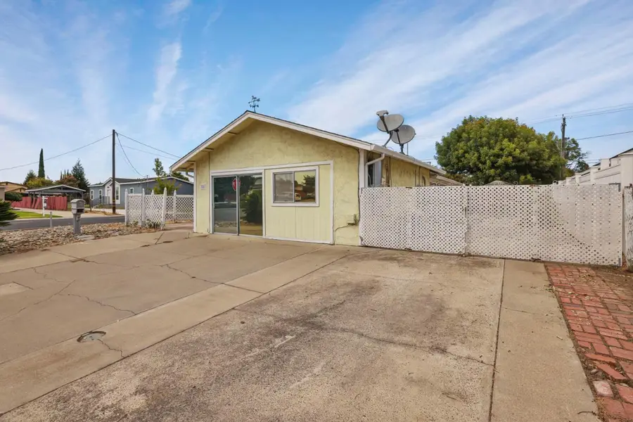 781 Camino Court, Manteca, CA 95336 - #3