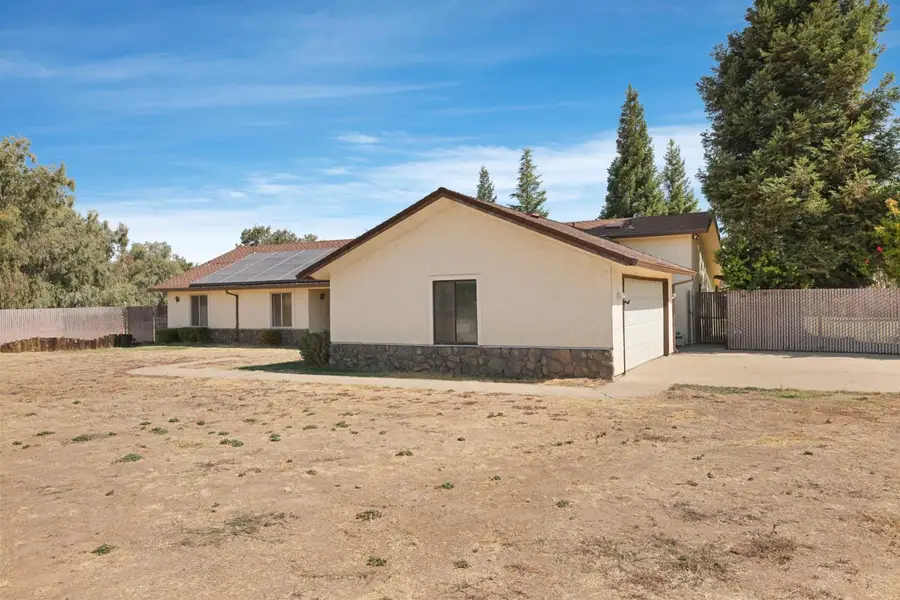21267 E Copperopolis Road, Linden, CA 95236 - #2