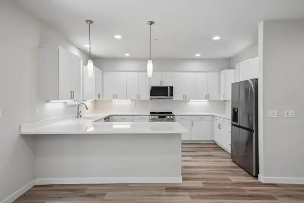 204 Lago Drive, Cameron Park, CA 95682