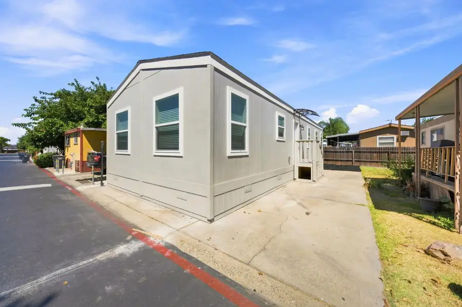 11303 N Hwy 99 #48, Lodi, CA 95240 - #3