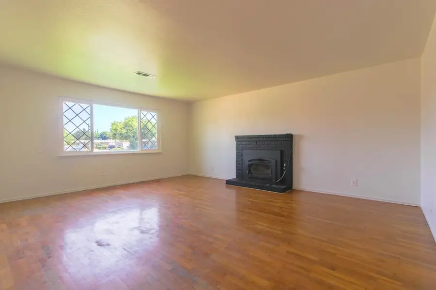 1505 Jorgensen Street, Atwater, CA 95301 - #3