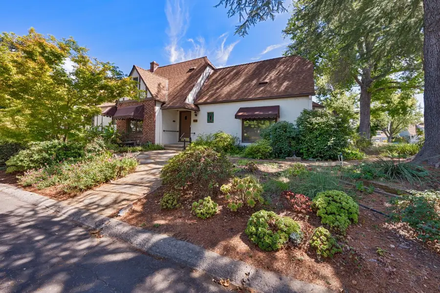 2026 Forrest Street, Sacramento, CA 95815 - #2
