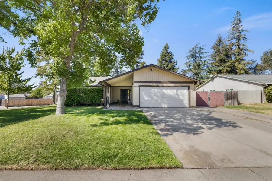 7233 Mountainside Drive, Citrus Heights, CA 95621 - #2