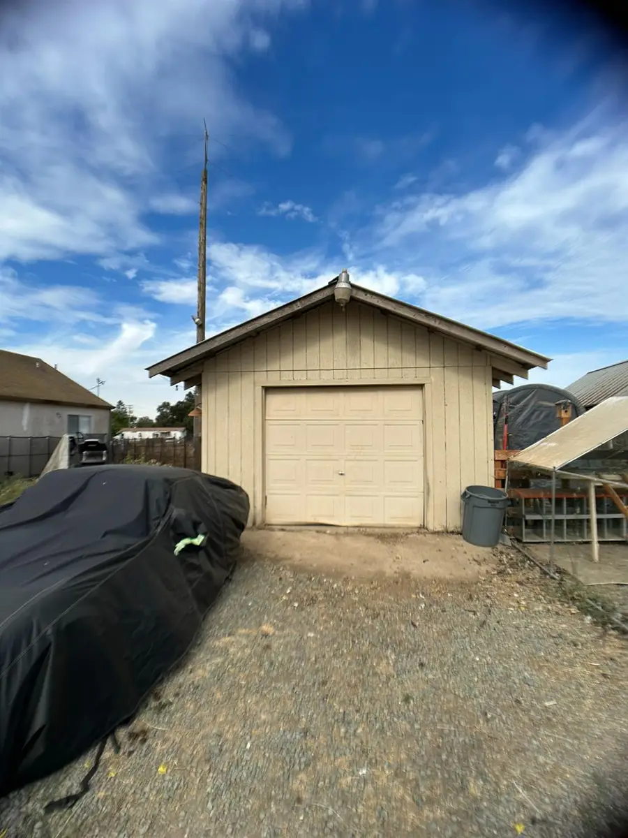10035 Pringle Avenue, Galt, CA 95632 - #2