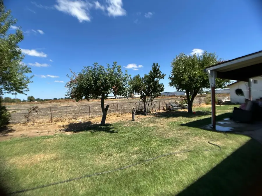 10201 Pringle Avenue, Galt, CA 95632 - #3