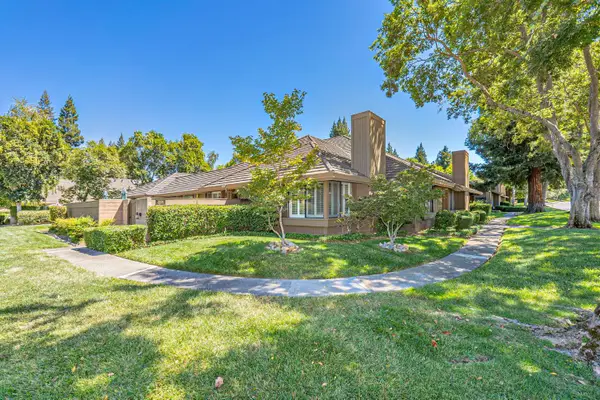 2101 Gold Rush Drive, Gold River, CA 95670
