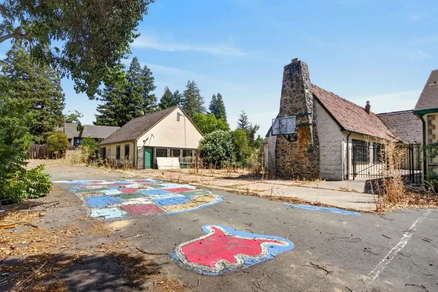 2830 Lacy Lane, Sacramento, CA 95821 - #3