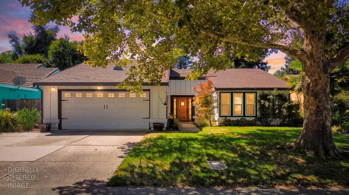2090 Pebblewood Drive, Sacramento, CA 95833 - #1
