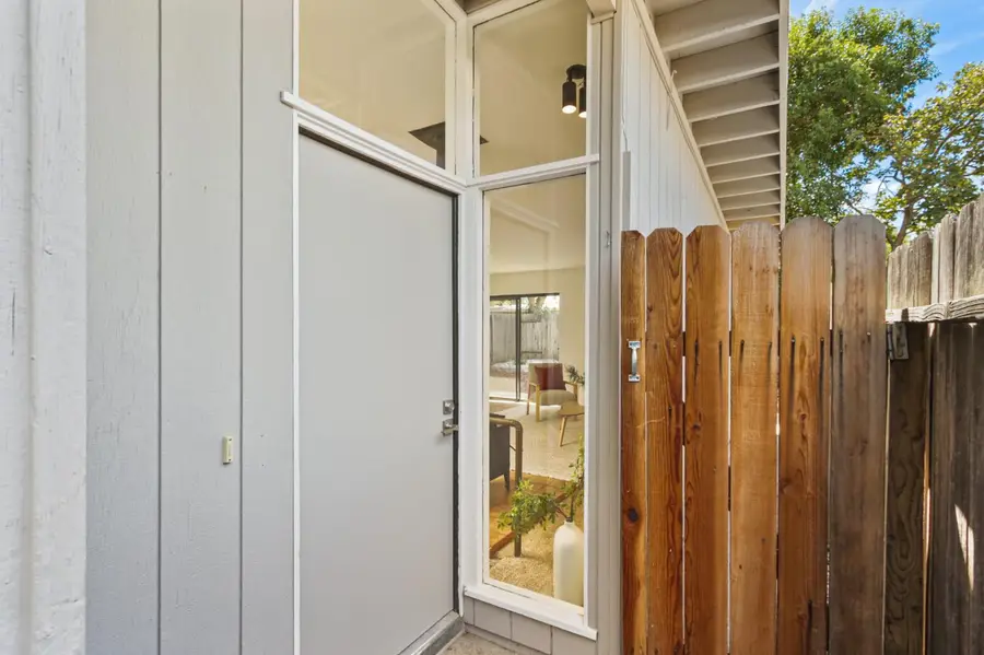 212 Luz Place, Davis, CA 95616 - #3
