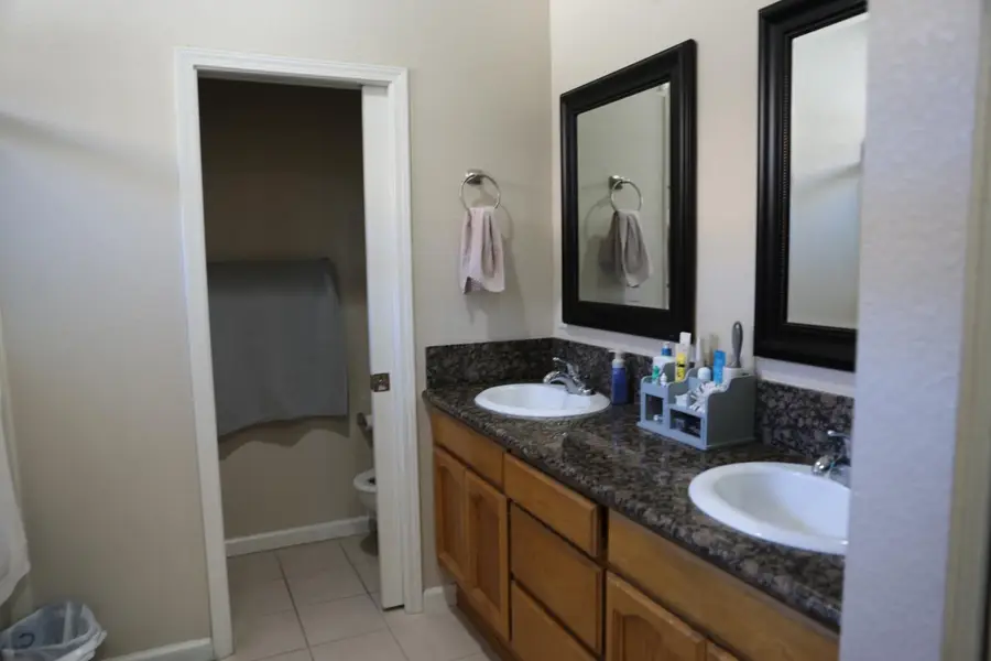 7926 E Mansell Way, Elk Grove, CA 95758 - #3