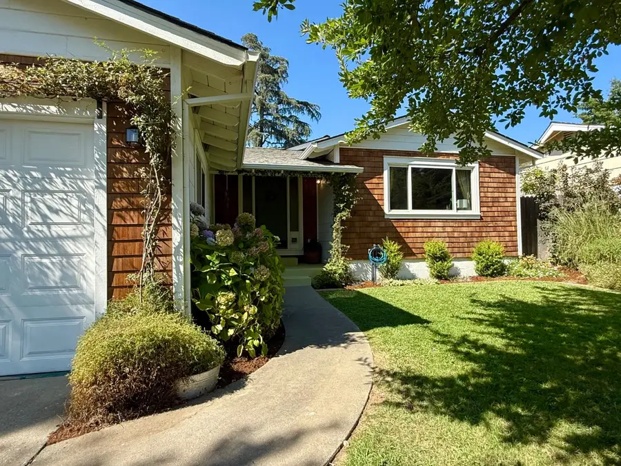 7633 Heather Road, Fair Oaks, CA 95628 - #3