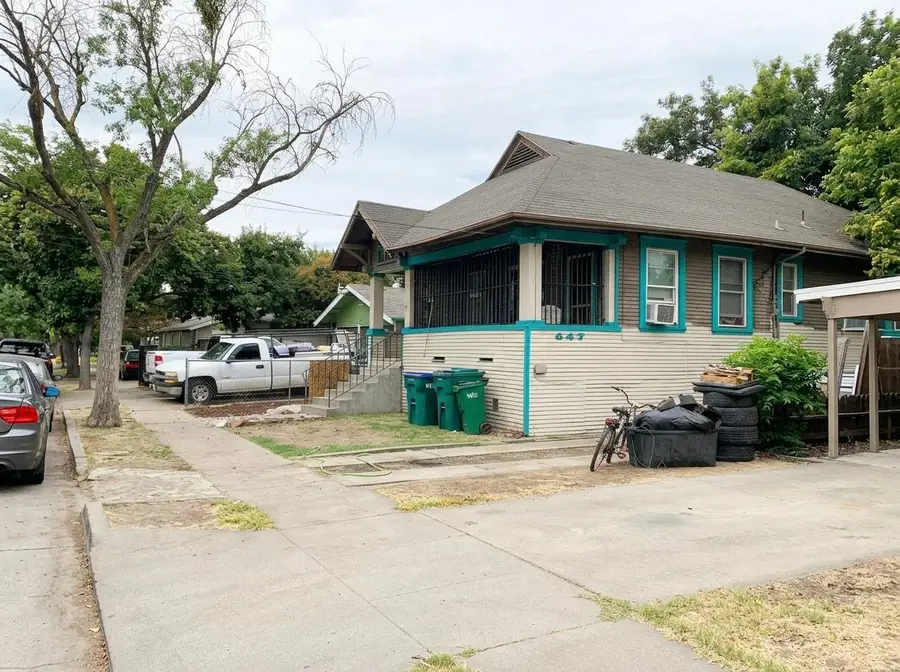 417 E Monterey Avenue, Stockton, CA 95204 - #2