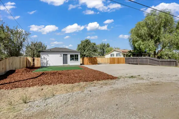 5486 Feather River Boulevard, Linda, CA 95961